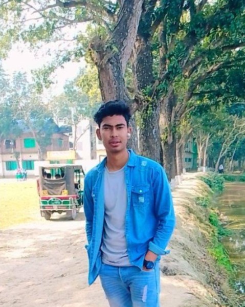 MdMunna, 22, Tarar