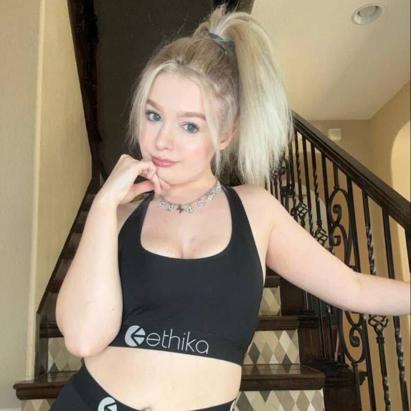 Victoria carmicheal, 27, Bogura