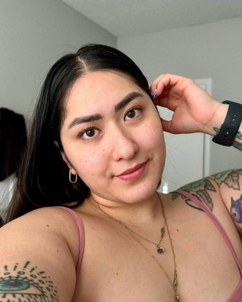 oliv, 32, Red Hill