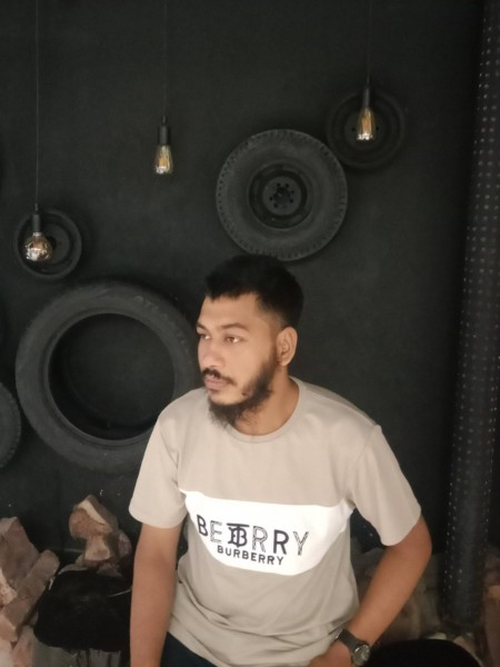 Md.Ramzan, 22, Jamira