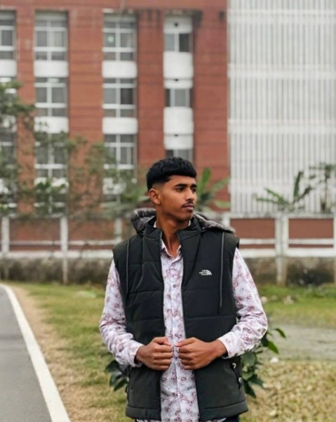 Noyon Islam, 19, New Delhi