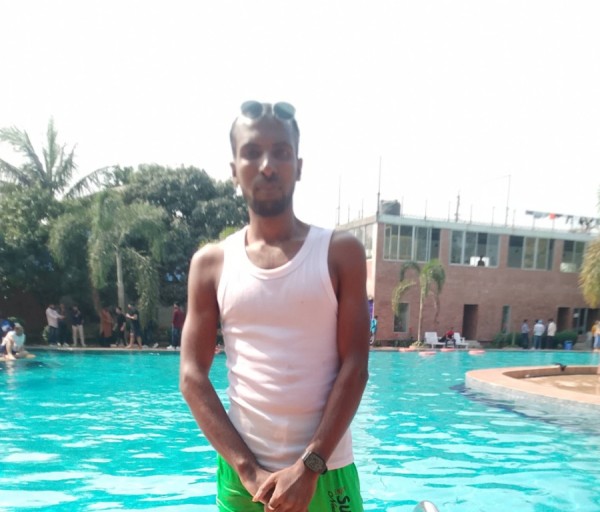 Shainkhan, 28, Lupern