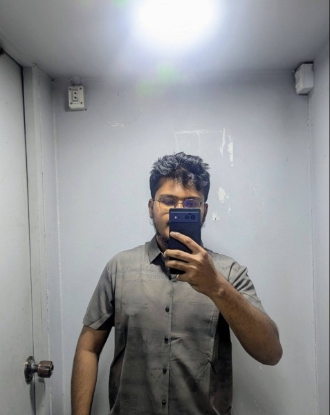 Siyam, 25, Ormiyeh