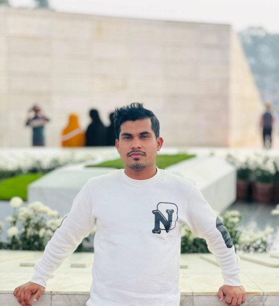 Mahmudul Hasan, 31, Halle