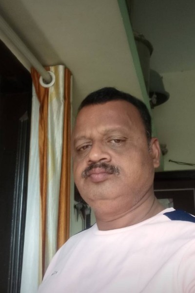 Pradip, 53, Sahagn