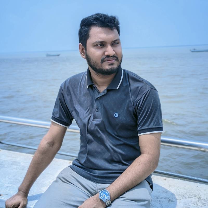 Al Hassan Shihab, 30, Nova Kakhovka