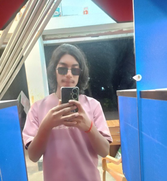 Pallab Roy, 19, Sertozinho