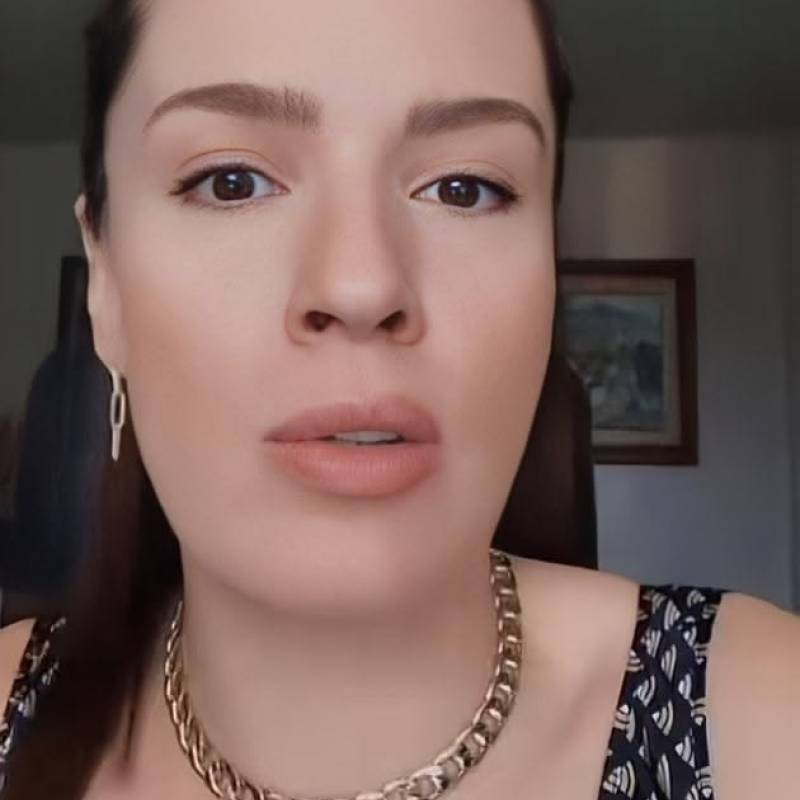 Muna, 33, San Celoni