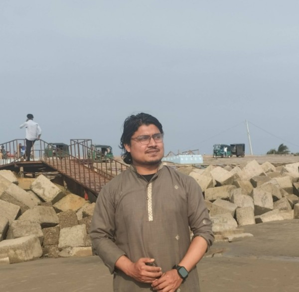 Anis, 25, Beyla