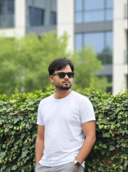 Ariyanakash285@gmail.com, 27, Highland Park