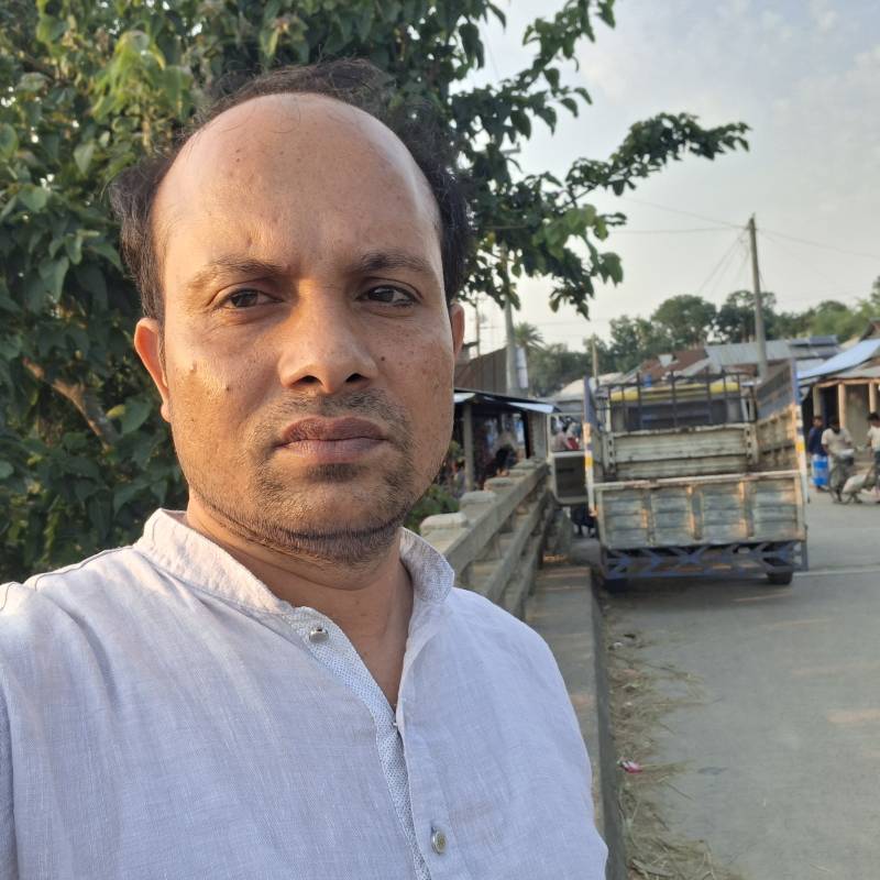 Tareque, 37, Bonga