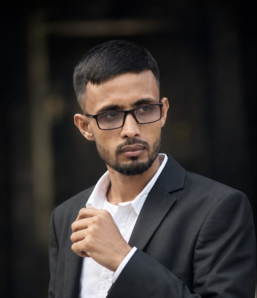 Tarek, 30, Kanyana