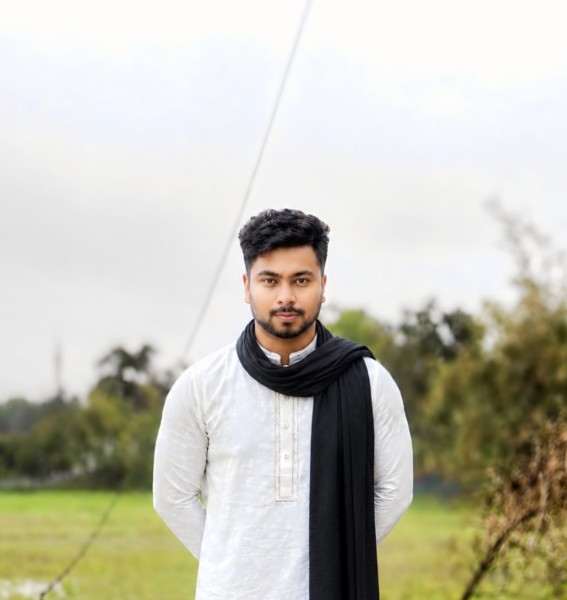 Habib, 26, Minnesota USA