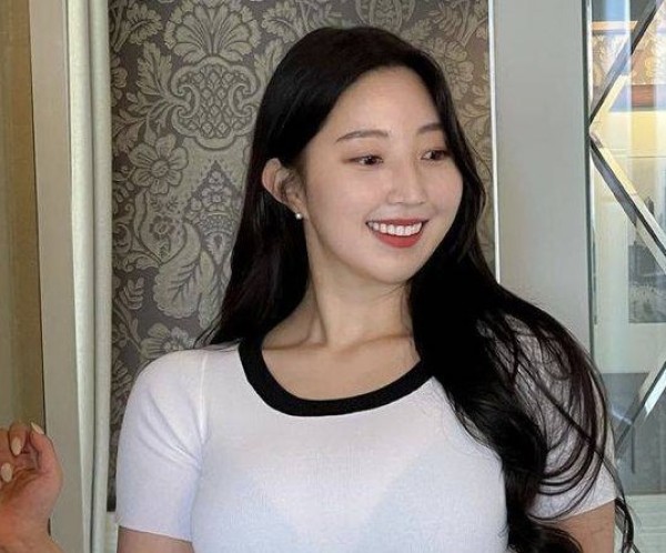Fang, 30, Chennimalai