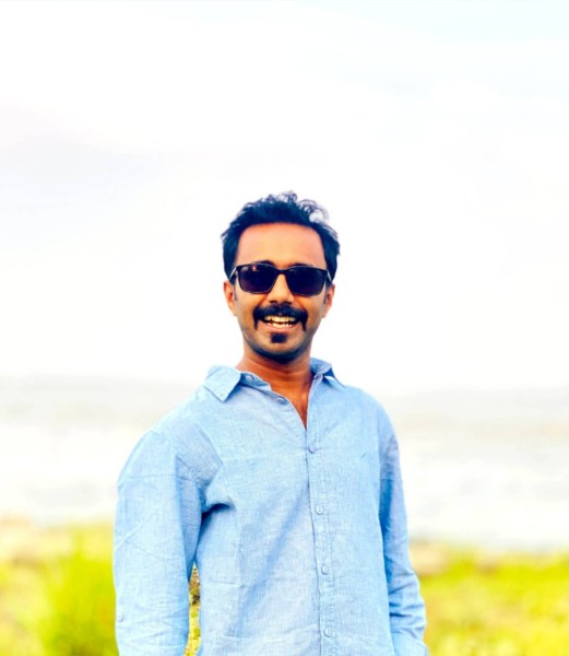 Durani, 31, Bangladesh