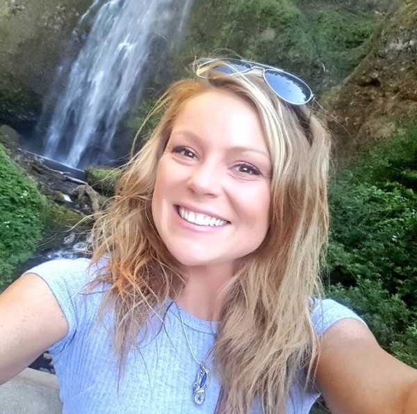 Chloe, 40, Hargeysa