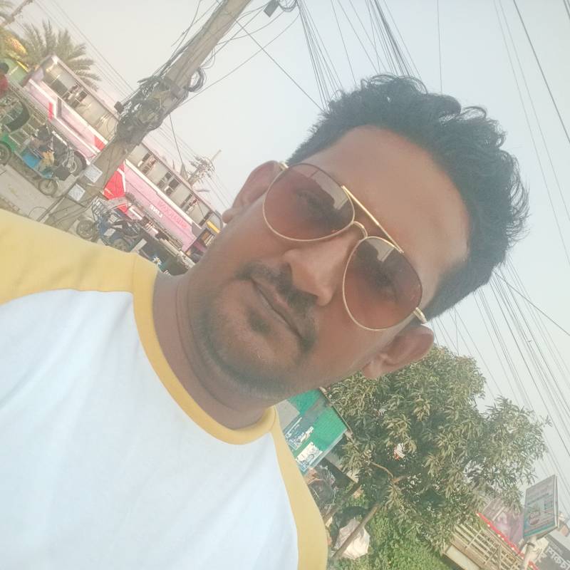 Md.Babu, 36, Dhaka