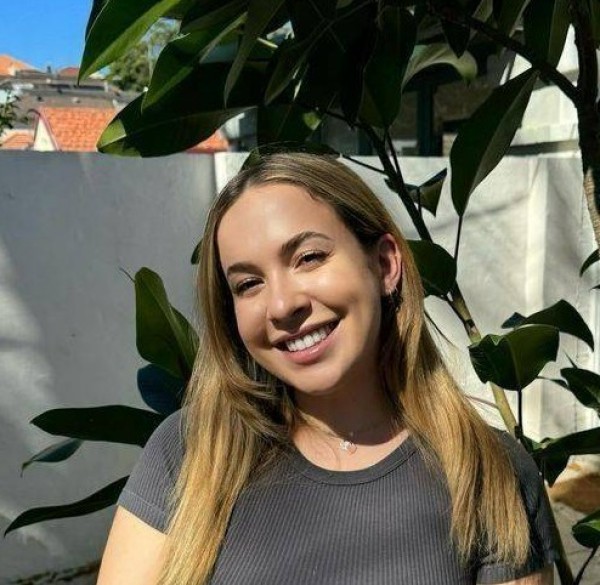 Jenna, 26, Finland