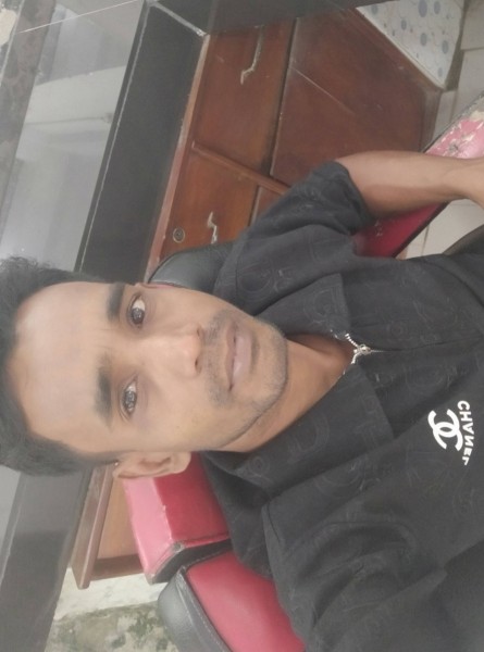 Nirob, 30, Aversa