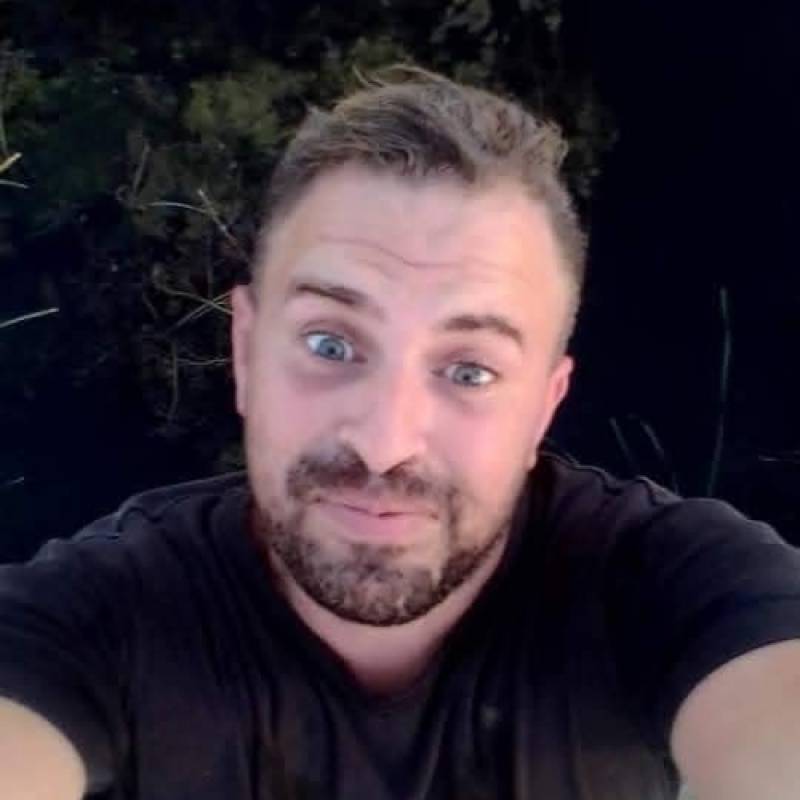 Adem, 40, Asha