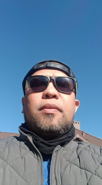 Ronald, 40, Vihiga