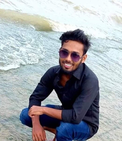 Muhammad, 26, Rockford