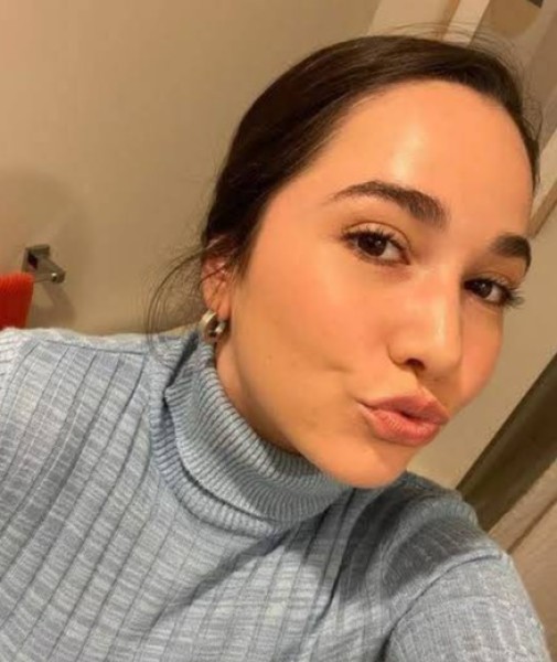Evelyn Brown, 30, Finland