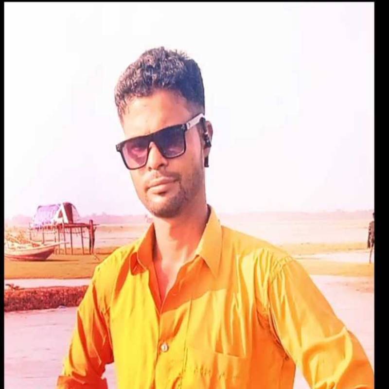 Md ALOMGIR Hossain, 33, Al Qaryatayn