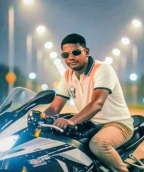 Farid, 32, Pasco