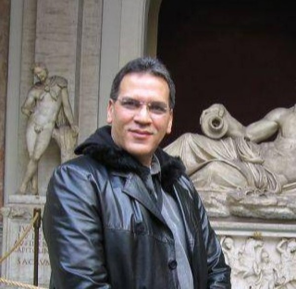 Ray, 61, Paris