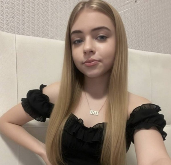 Sonia, 19, Serpa