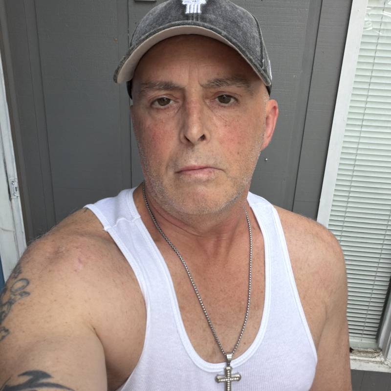 Kenneth, 57, Kansas City
