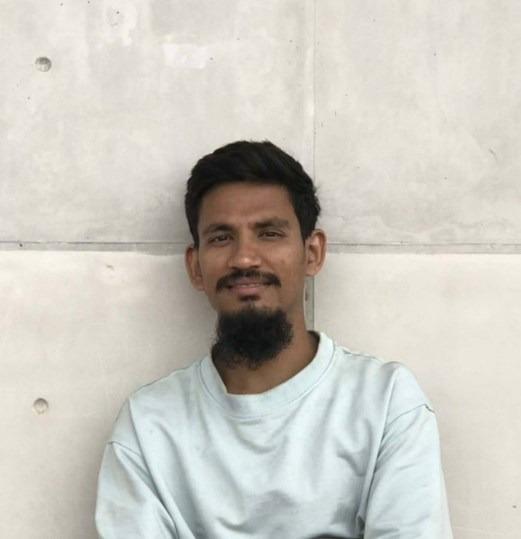 Alauddin, 28, Losangeles