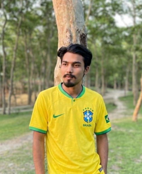 Kmkomol, 23, Kodikuthi