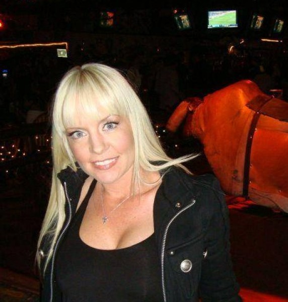 Cherry, 42, Paracale