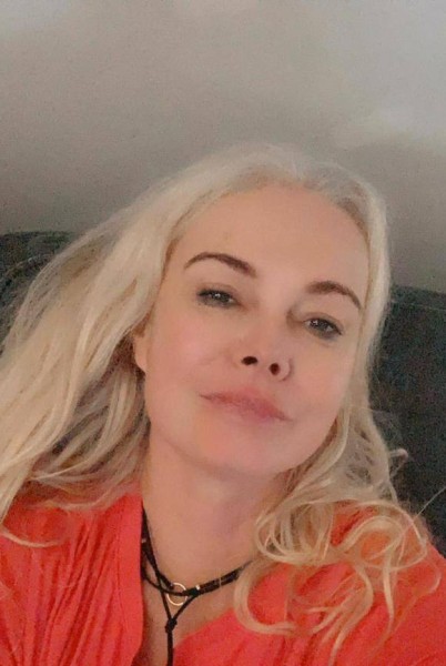 Mary, 65, Chantal