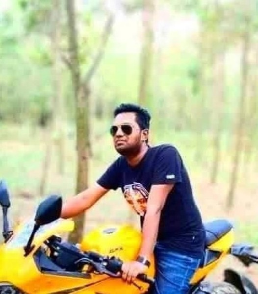 Md khen, 32, Botosani