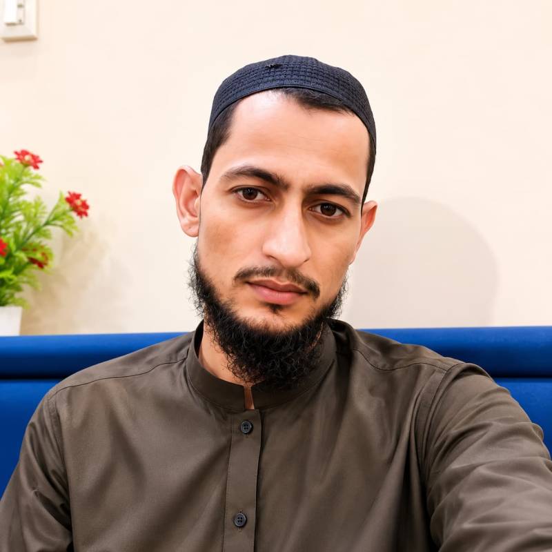 Abrar, 27, Nantes