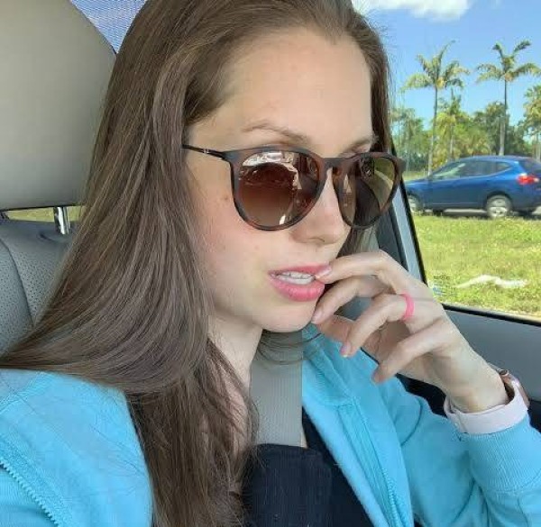 Marie, 30, Xuddur