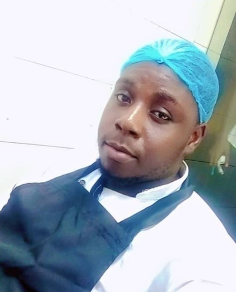 meshack, 27, East Moline