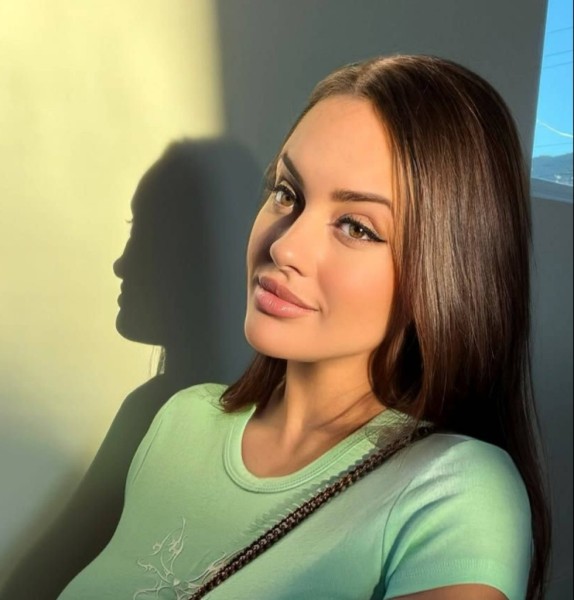 babylove, 28, Makri