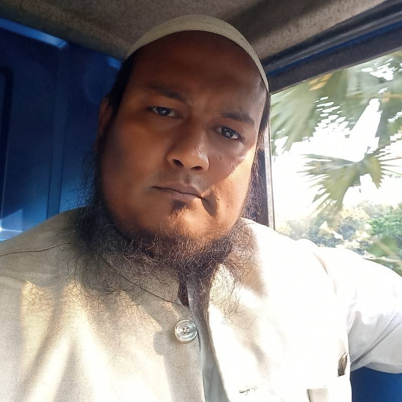 Zaman, 39, Marathon