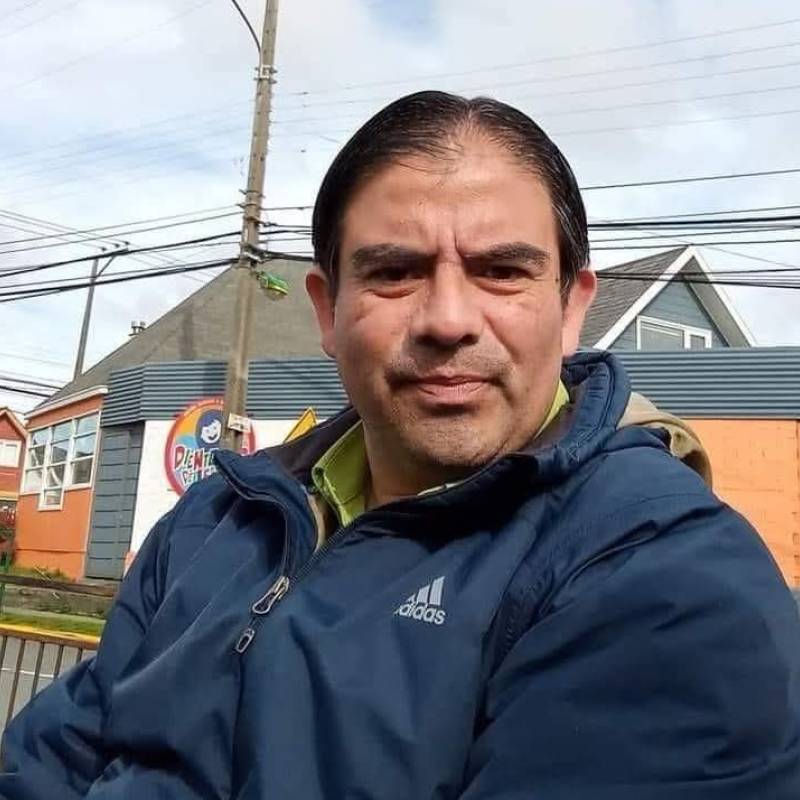 Carlos, 38, Beyneheusay