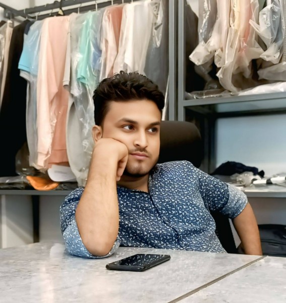 Md.Arif, 30, Mau