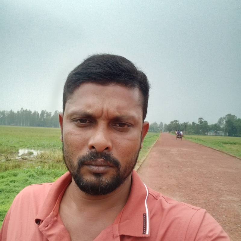 Khan, 35, Castelvetrano