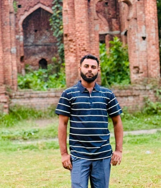 Habib Munshi, 26, Abbar