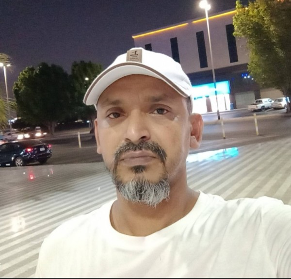 Bhuiya, 37, Brazil