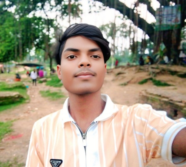 R L Rakib, 18, Doshoguz