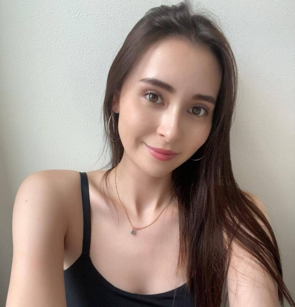 Luna, 36, Kuse