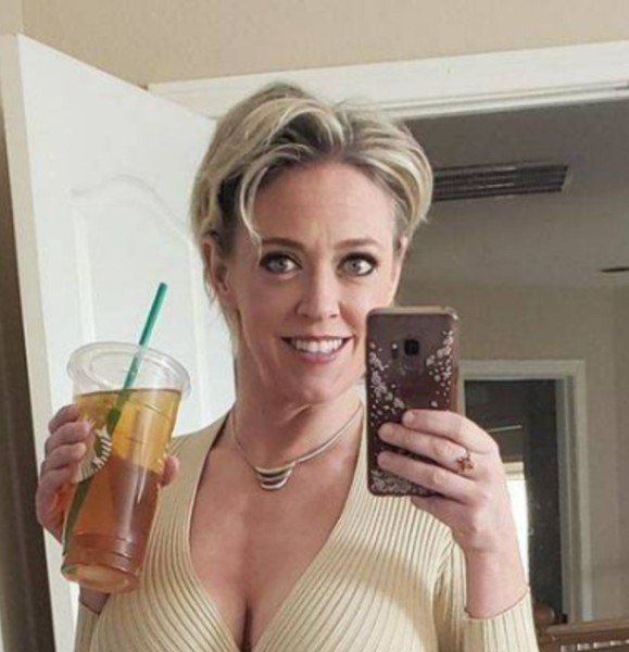 Lena, 35, Thalassery